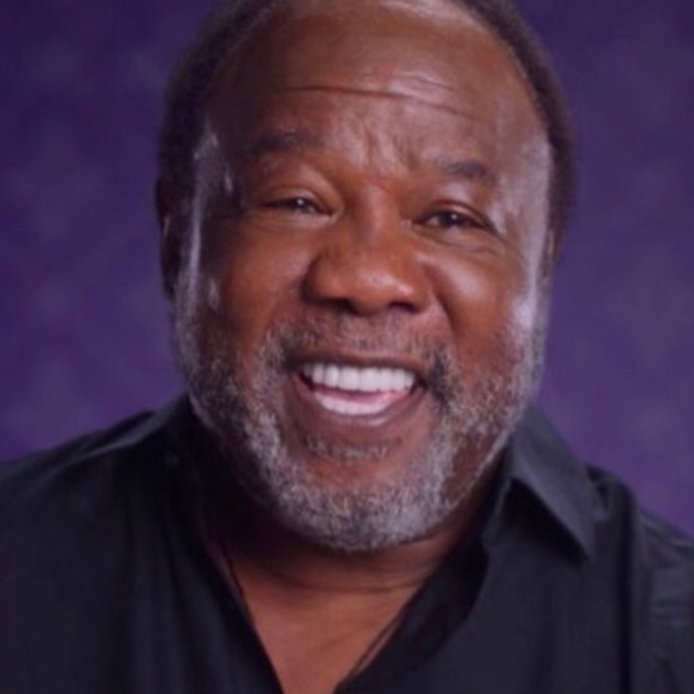 Meet your Posher, Ayana